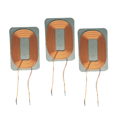Bluetooth-Hoofdtelefoonradio die Ontvangend Rol Amorfe Gevoerde Draad laden